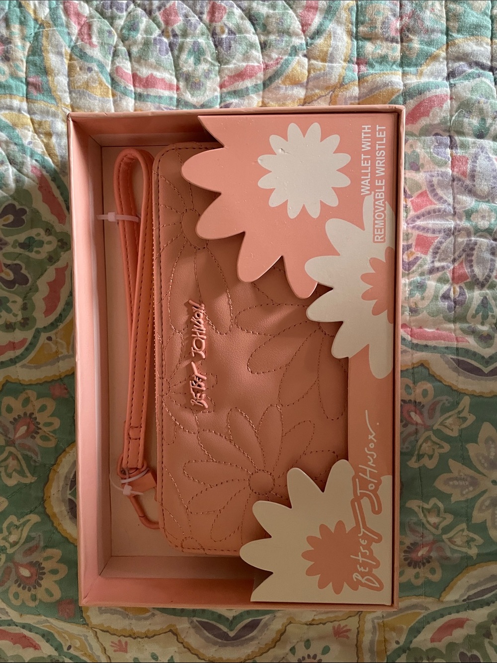 Betsey Johnson Peach/Pink Quilted Floral Wristlet New in box